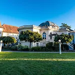 Hotel Grand Et Centre Thermal